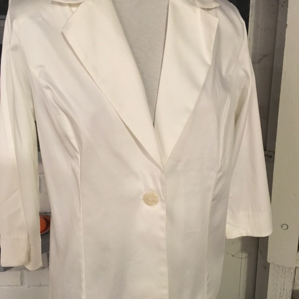 White Blazer Sz L